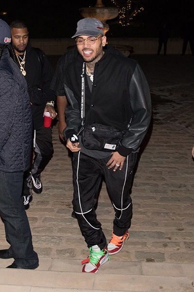 克里斯·布朗与印尼华裔歌手传绯闻 女方大他