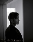 黄晓明登杂志创刊封面 黑白大片宛如