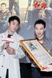 《红海行动》路演 黄景瑜尹昉大呼实弹射击超爽