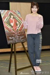 渡边麻友主演音乐剧彩排照曝光 她一笑世界都亮了