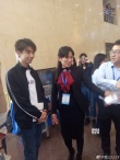 网友晒照北理工偶遇王俊凯 穿校服素颜的青葱学长
