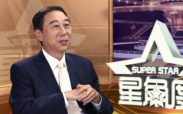 冯巩张小斐联手《幸福马上来》 泪点加笑点有深度更有温度