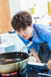 王俊凱最蘇主廚再霸收視冠軍 美食Battle有態(tài)度