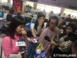 陳意涵許富翔登記結(jié)婚 挺孕肚頻頻與媒體打招呼