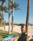 网友新加坡偶遇周杰伦昆凌 逛街吃美食享二人世界