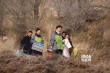黄渤青海送彩电贺乔迁 大团队为传统工艺谋出路