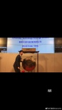 赌王之子何猷君公司上市 成港交易所最年轻敲钟者