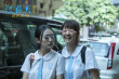 《过春天》曝“半天少女”预告 探秘深港水货市场