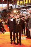 王源亮相《地久天长》柏林首映 叛逆少年很有挑战
