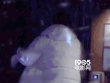 深情的高伟光曝恋情？ 与女子深夜同回住处疑同居