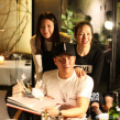 胡軍夫婦結(jié)婚20周年 康康送禮物重現(xiàn)父母求婚場(chǎng)景
