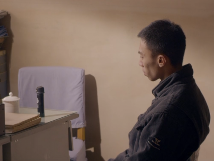 这一杯防狼喷雾我先干为敬！