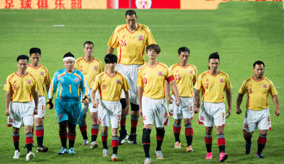 破烂球队成功逆袭 CCTV6电影频道3月29日15:50播出《笑林足球》