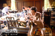 张子枫《欲念游戏》变身鬼马少女 “整蛊”郭涛