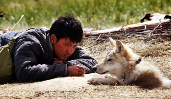 冯绍峰与狼共舞 CCTV6电影频道4月4日12：26为您播出《狼图腾》