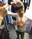 霍思燕帶兒子踏青被偶遇 嗯哼模樣帥氣被爭相合影