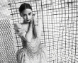 Angelababy登封《时尚芭莎》 网纱遮面红唇冷艳