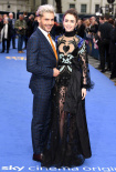 《极端邪恶》伦敦首映 莉莉·科林斯与扎克造型吸睛