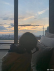 陳赫感慨女兒長(zhǎng)太快成精了 安姐坐爸爸肩膀超乖巧