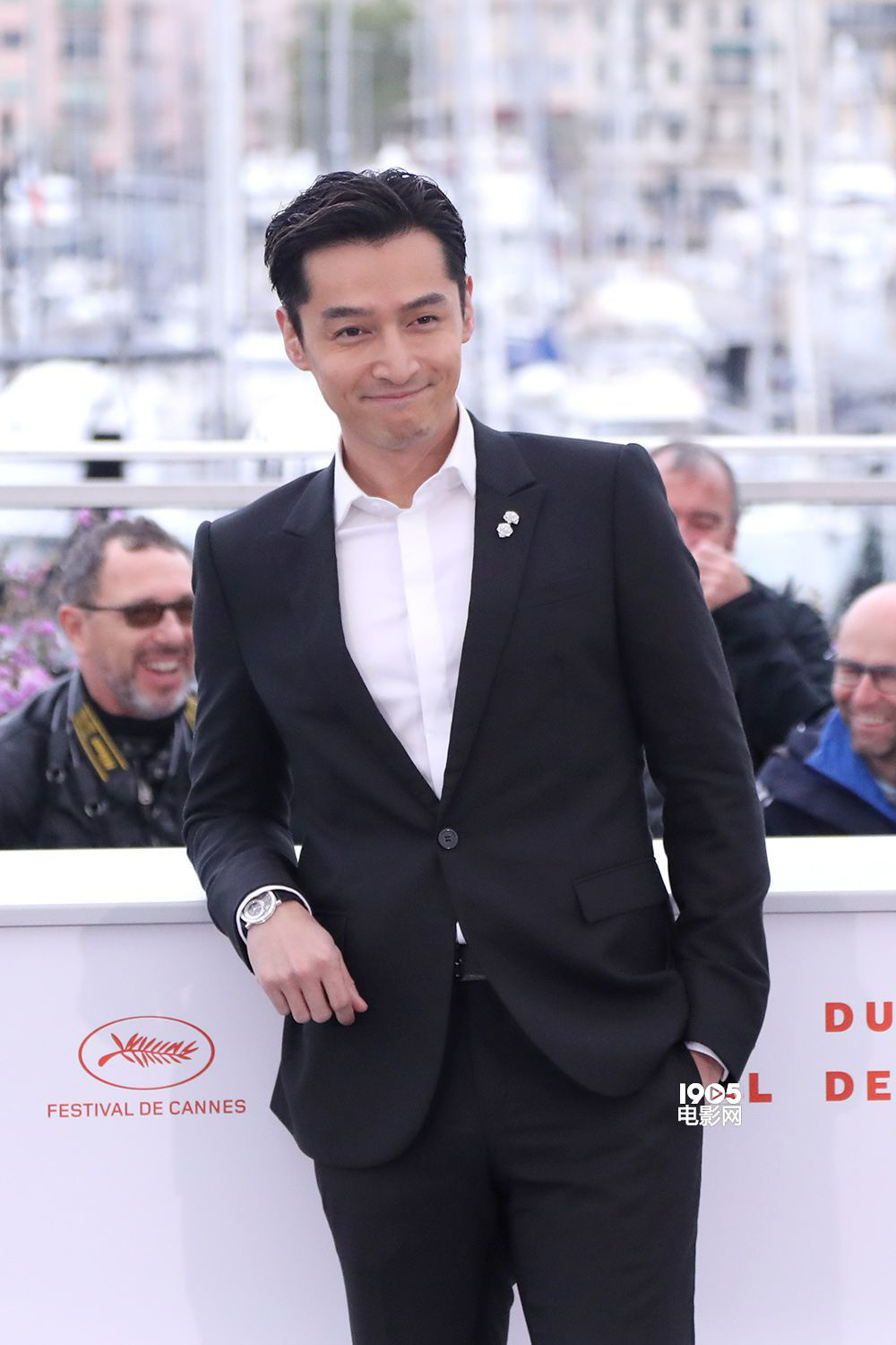 戛纳Day 6：胡歌谈角色孤注一掷 被导演比张国荣