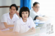 彭昱畅重返校园 《回到过去拥抱你》提档7月26日