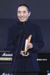 第三屆平遙影展開幕 謝飛賈樟柯為張藝謀頒發(fā)榮譽