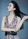 趙麗穎深V露背裙出席時(shí)尚活動(dòng) 束高馬尾氣場十足