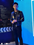 高以翔去世后黃景瑜首現(xiàn)身 面容憔悴人瘦了一圈