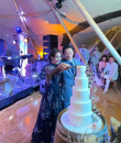 韓庚盧靖姍婚禮前花絮曝光 卡其色情侶裝親密依偎