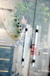 Angelababy曝路透 轻撩秀发动人心弦上演侧颜杀