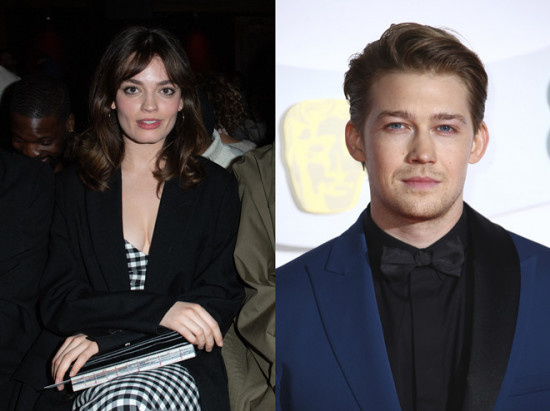 《呼啸山庄》作者传记片2021开机 艾玛·麦基主演