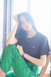 元气少女！木村光希与爱犬玩耍 灿笑露可爱虎牙
