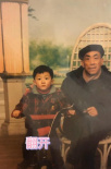 喬任梁媽媽曬舊照悼念兒子：是媽媽沒照顧好你