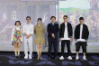 《我和我的家乡》首映 刘昊然王源家乡话荐电影