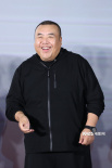 冯远征新片变身拾荒老人 抨击演员综艺“作秀”