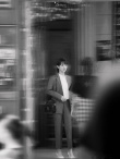 楊紫《女心理師》曝路透 穿西裝的打工人造型養(yǎng)眼