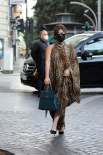 Lady GaGa豹纹裙半露玉臂 投入新片《古驰》拍摄