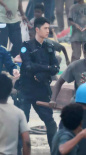 王一博《中国维和警察》路透 再穿制服帅气十足