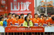 《了不起的老爸》曝特輯 王硯輝父子體驗(yàn)“盲跑”