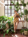 孙俪绿植生命力时尚写真曝光 不负理想自在如风