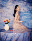 趙麗穎油畫風(fēng)寫真端莊優(yōu)雅 裸粉色長裙仙氣十足