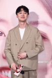 《好想去你的世界爱你》将映 周依然施柏宇亮相