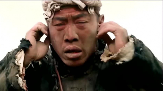 《血性山谷》01小伙为追毛驴双耳被敌人炸聋