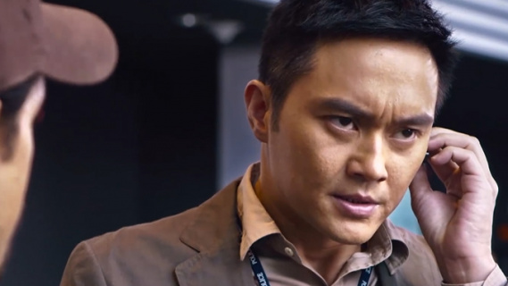 张智霖当着歹徒的面，用暗语跟古天乐打配合