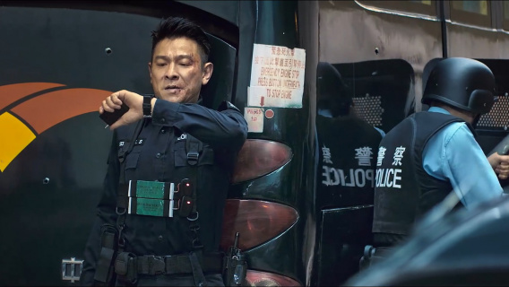 刘德华与姜武上演枪战，善恶终极对抗