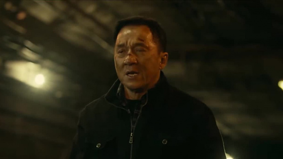 歹徒挟持警察的闺女，只要警察自杀就可以放人，结局大反转