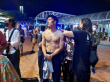 謝霆鋒《海關(guān)戰(zhàn)線》路透 赤裸上身拍攝好身材盡顯