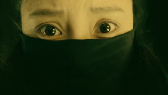 同志让女友偷取情报，情况危急