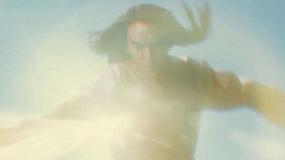 帅炸！张震借助太阳打败劲敌