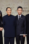 《萬里歸途》國慶檔領(lǐng)跑 獨家曝光張譯的西裝美學(xué)
